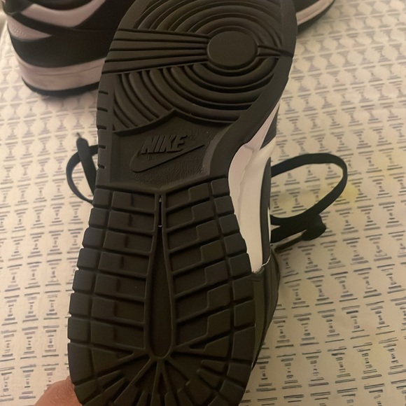 Men’s dunks - Picture 4 of 6